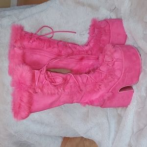 HOT PINK DEMONIA CAMEL 311 BOOTS SZ. 7